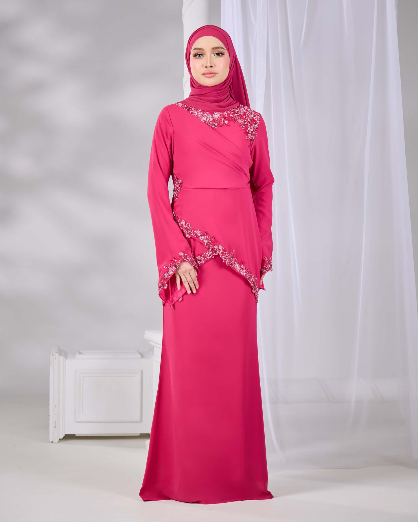 MINOR DEFECT RAISSA DRESS (FUCHSIA)