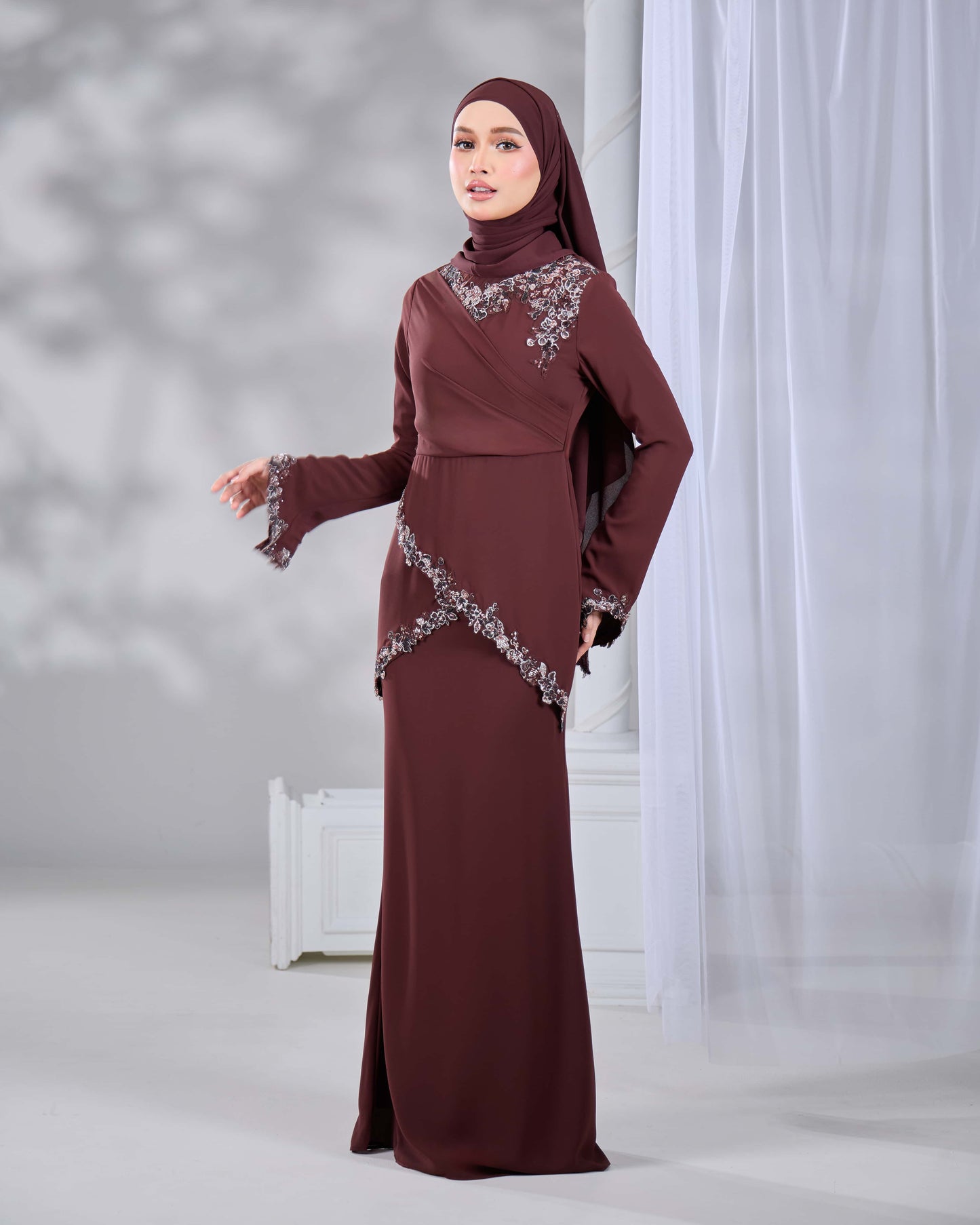 MINOR DEFECT RAISSA DRESS (RICH BROWN)