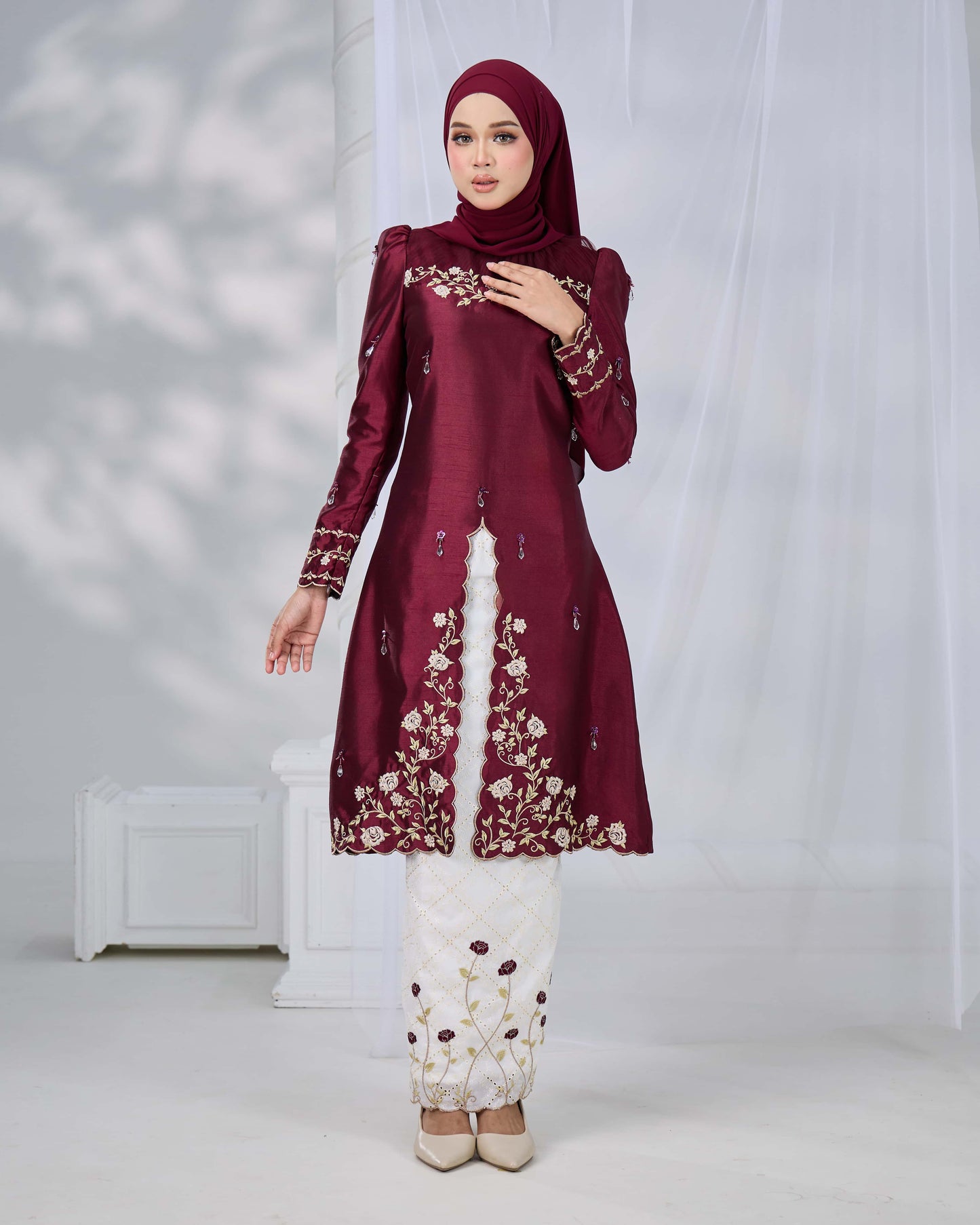 MINOR DEFECT NADRA KURUNG (BURGUNDY)