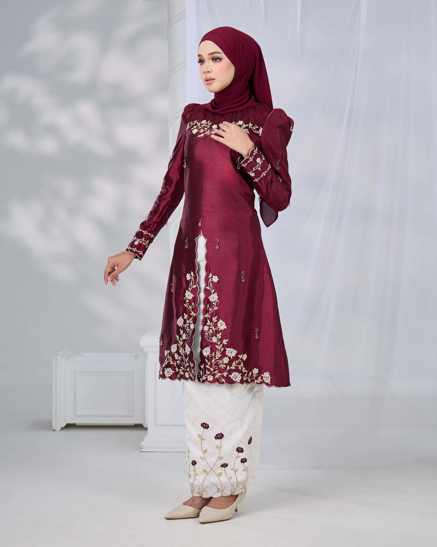MINOR DEFECT NADRA KURUNG (BURGUNDY)