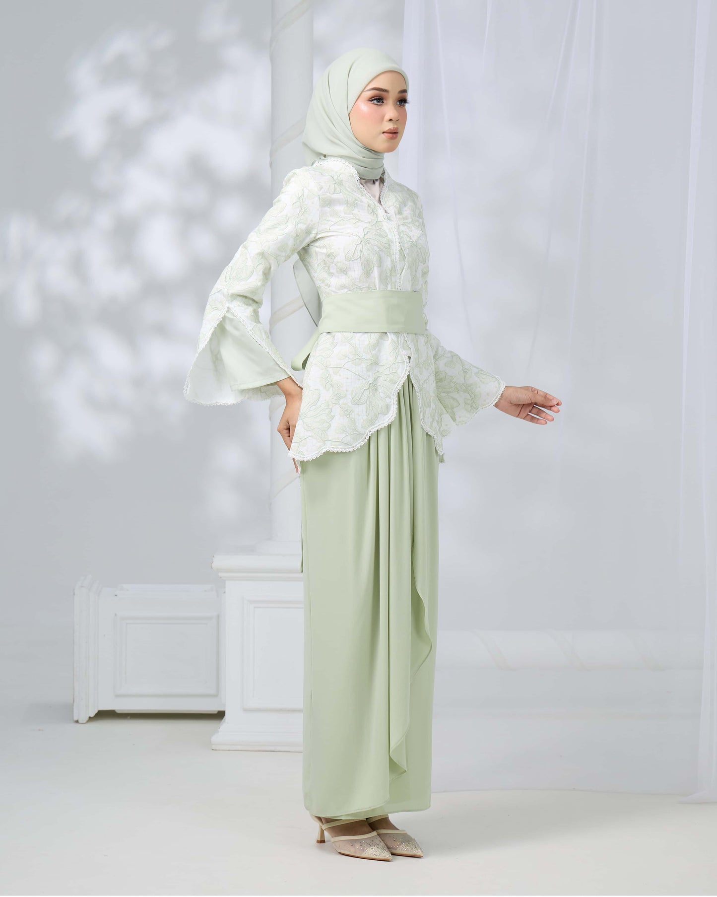 EVELIA KURUNG (GREEN TEA)