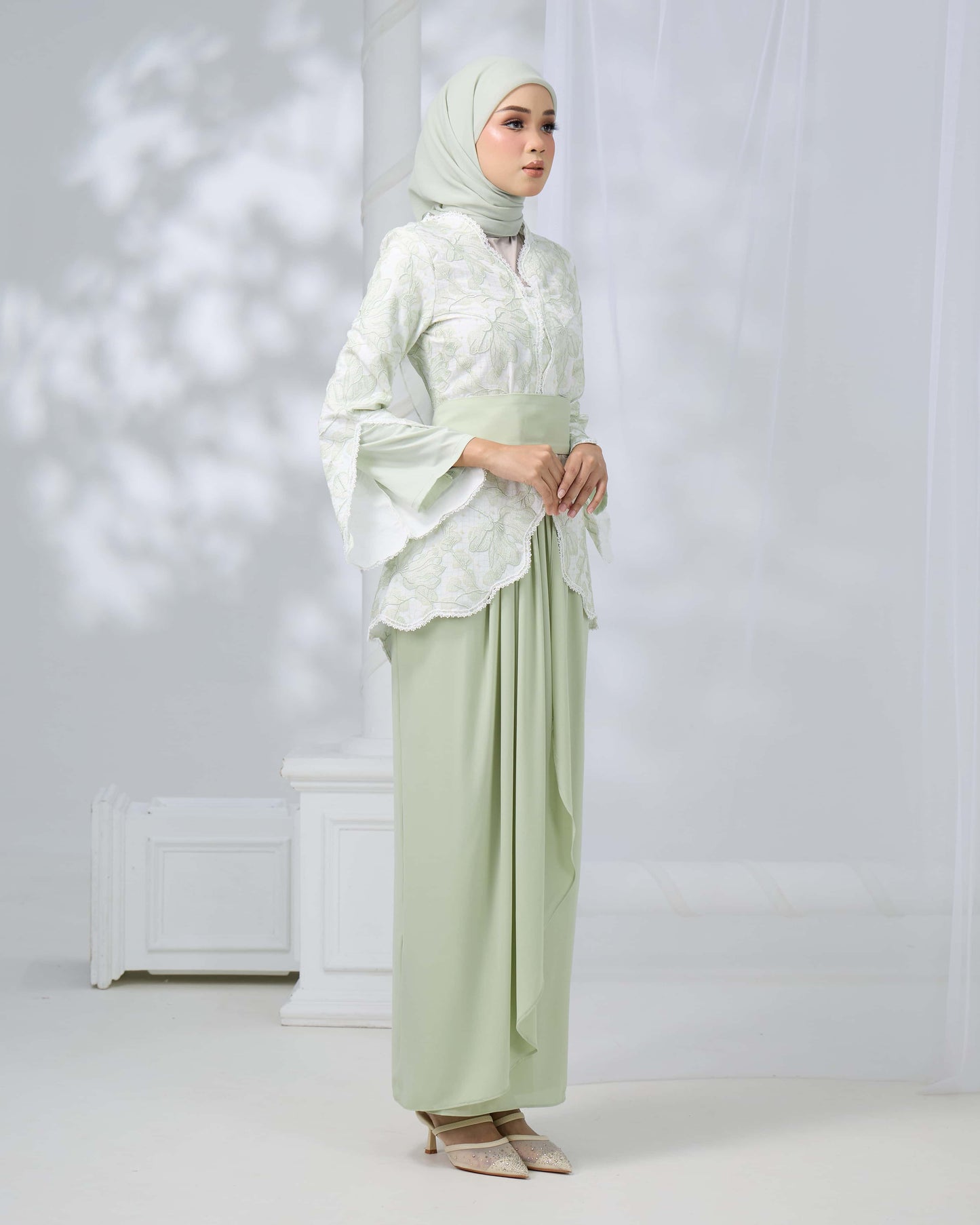 EVELIA KURUNG (GREEN TEA)