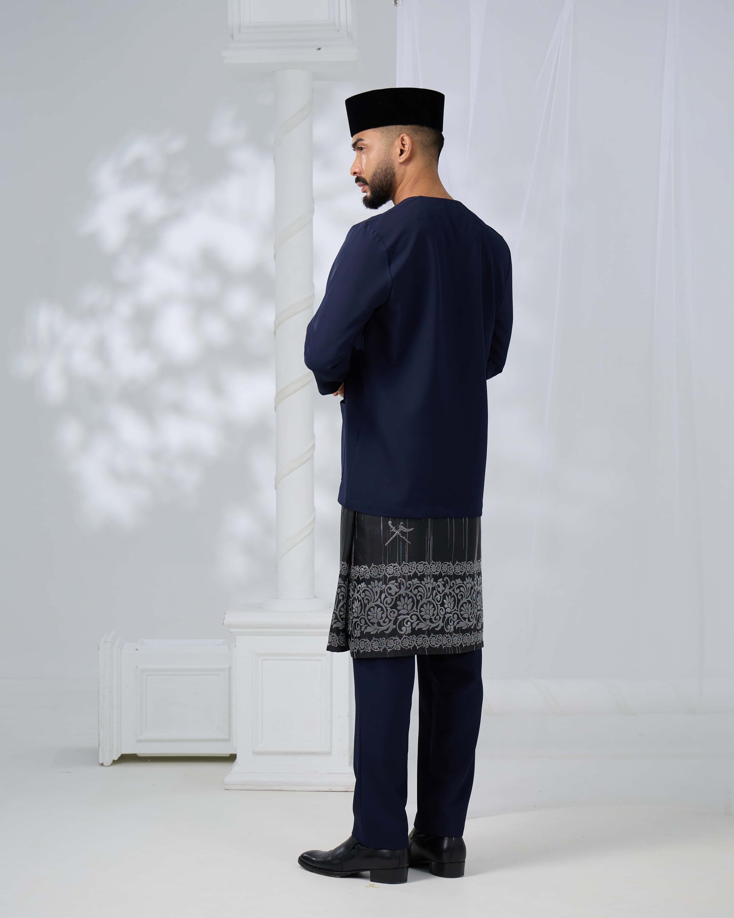 ARJUNA TELUK BELANGA (NAVY BLUE)
