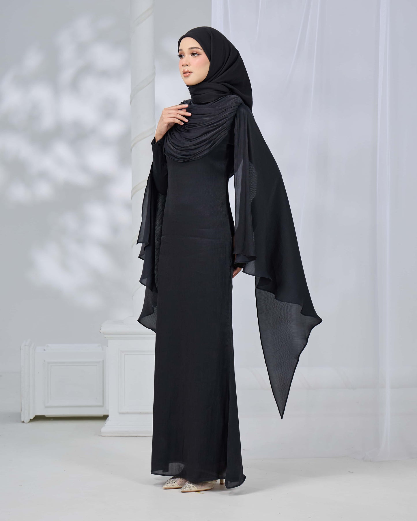 MINOR DEFECT ARLENA DRESS (BLACK)
