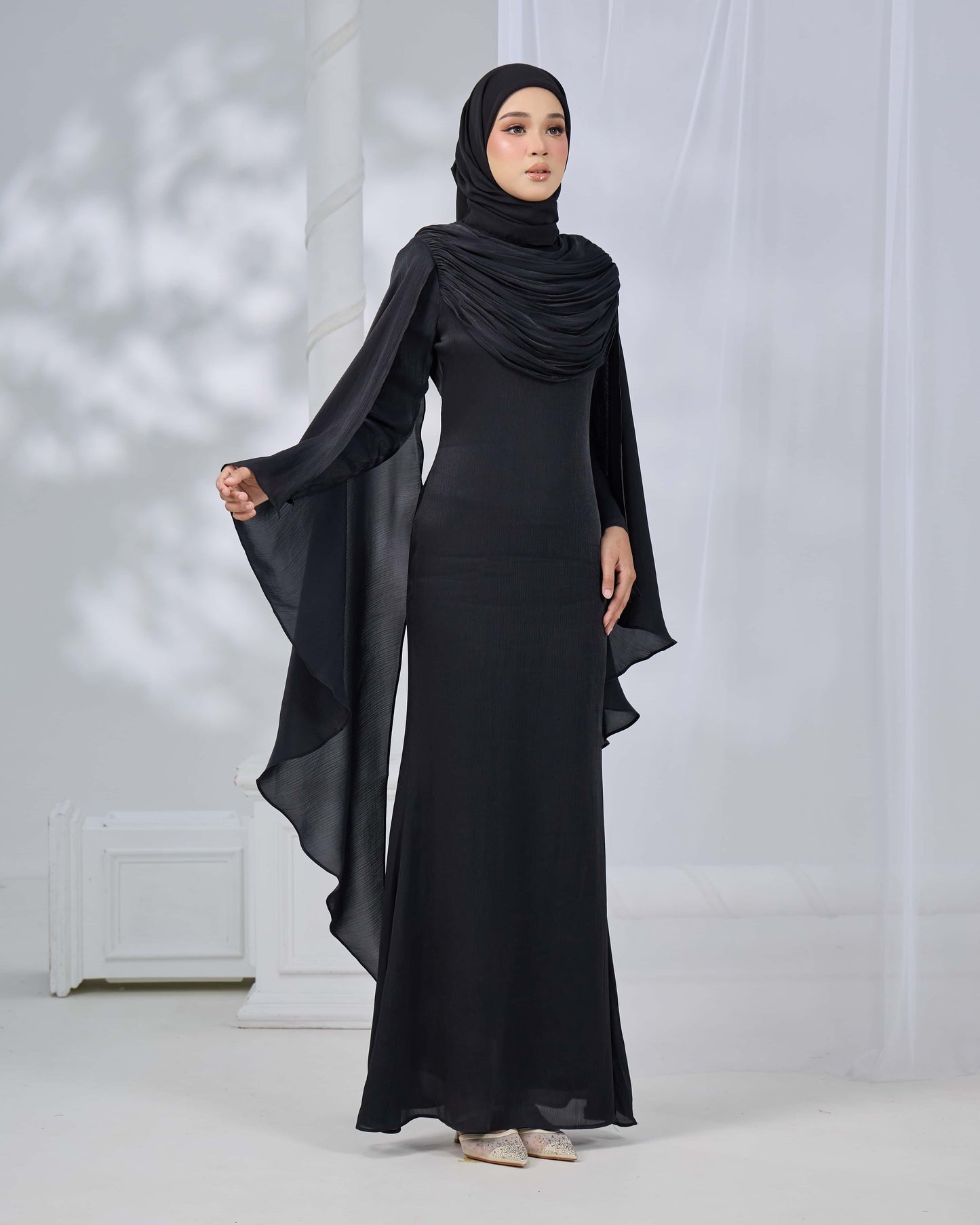 MINOR DEFECT ARLENA DRESS (BLACK)