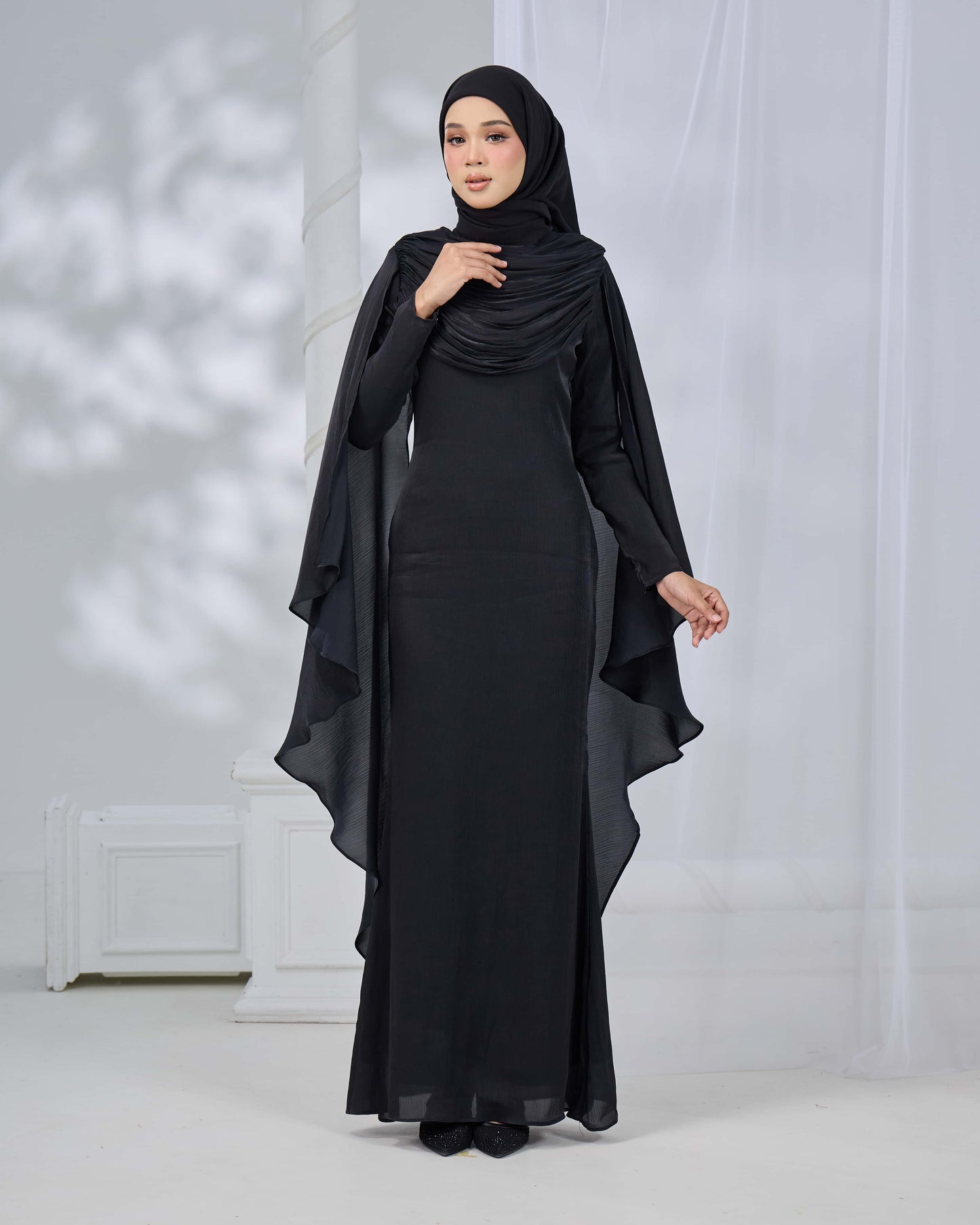 MINOR DEFECT ARLENA DRESS (BLACK)