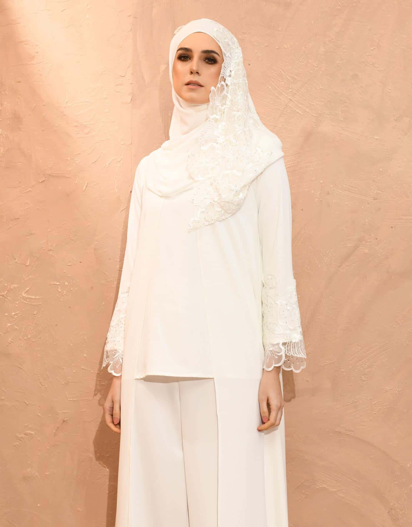 SYIFA ABAYA (OFF WHITE)