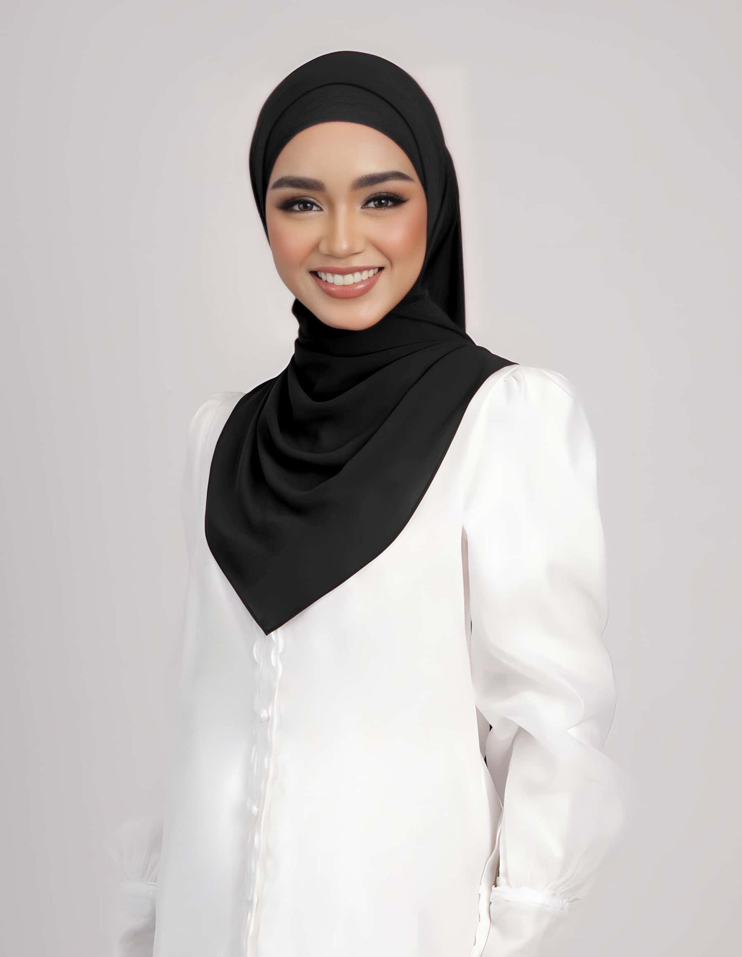 THALIA SHAWL (BLACK)