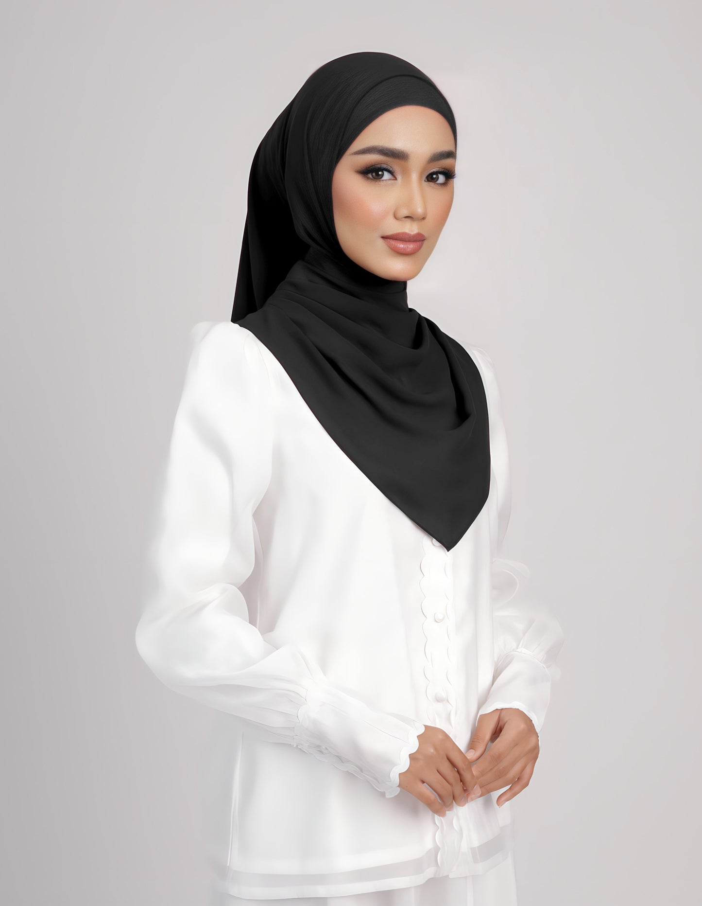 THALIA SHAWL (BLACK)