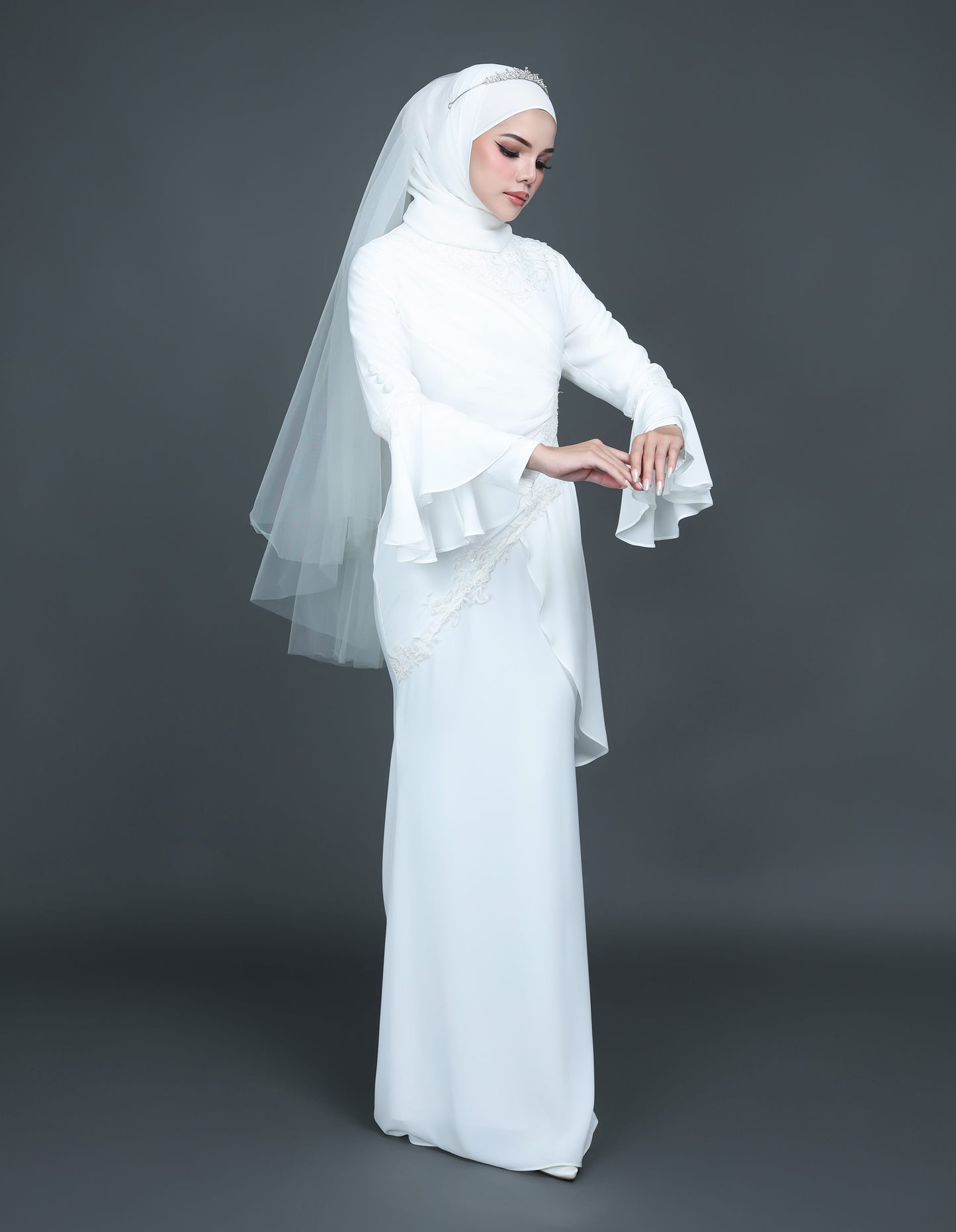 TRISYA DRESS (OFF WHITE)