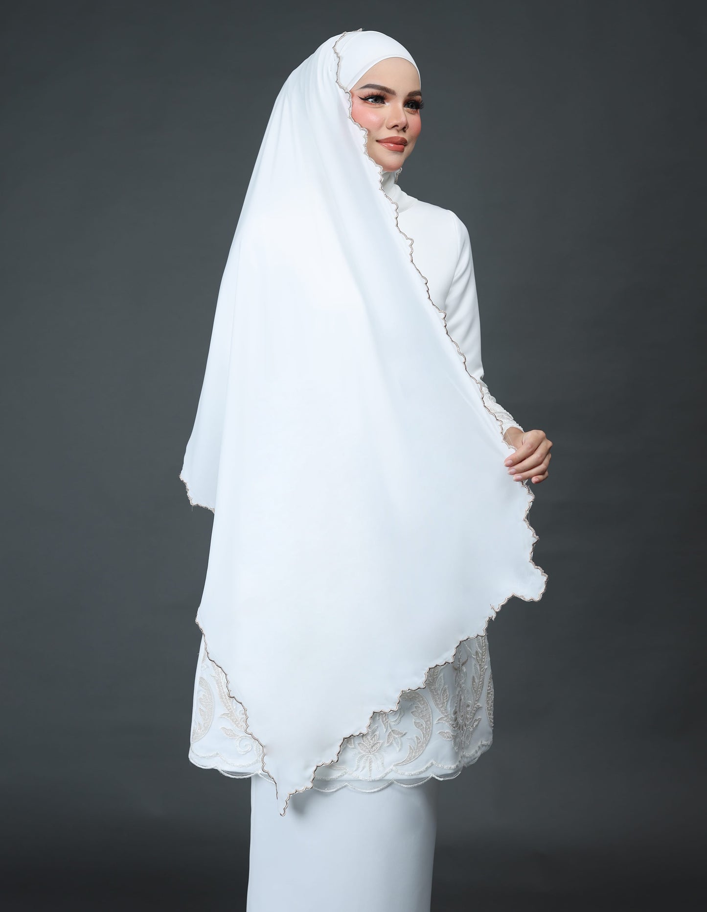 VEIL EMBROIDERY CHIFFON A19 (OFF WHITE GOLD)