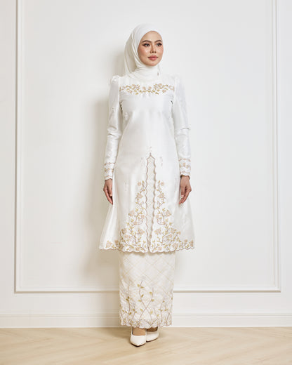 NADRA KURUNG (OFF WHITE)