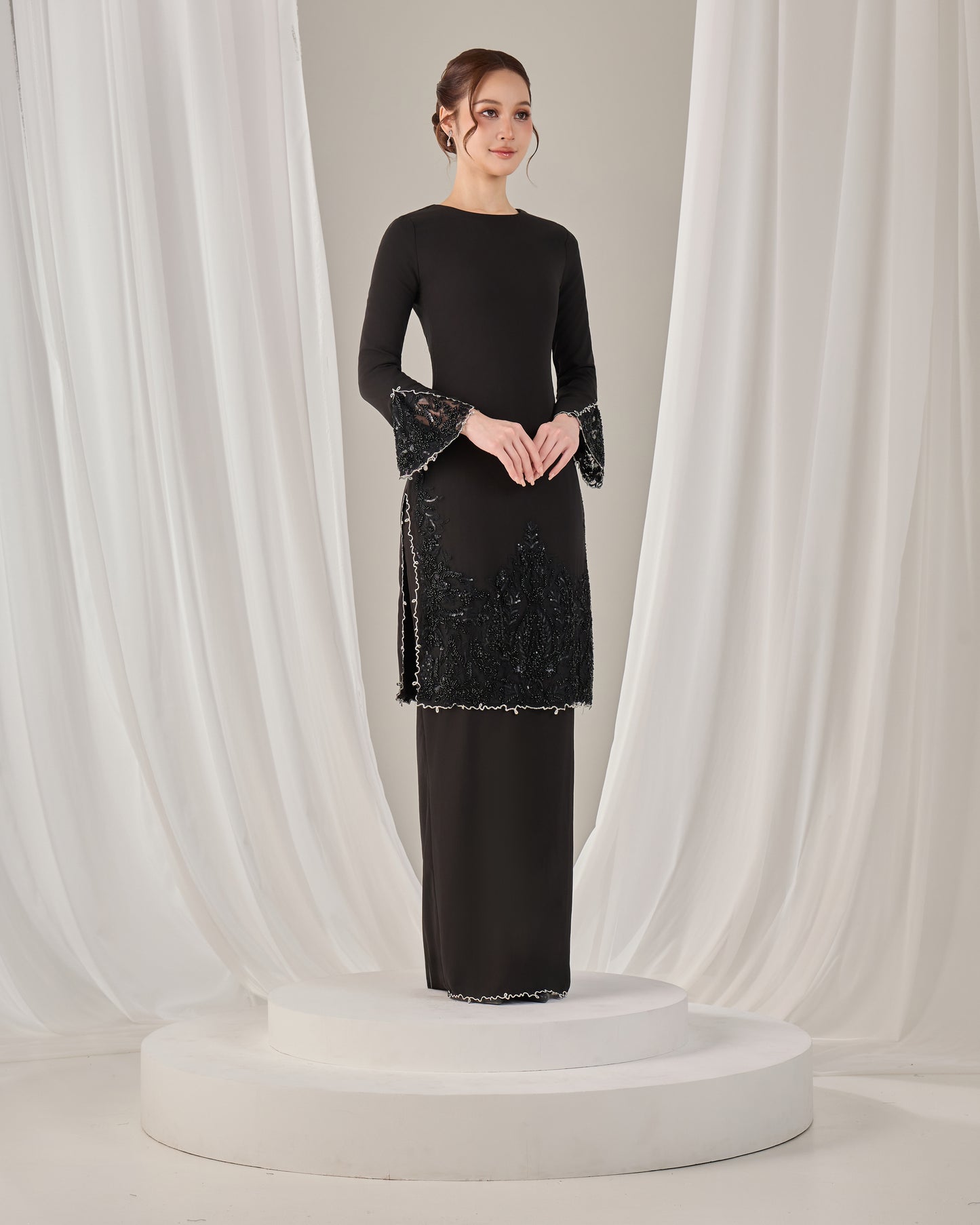 NOURIE KURUNG (BLACK)