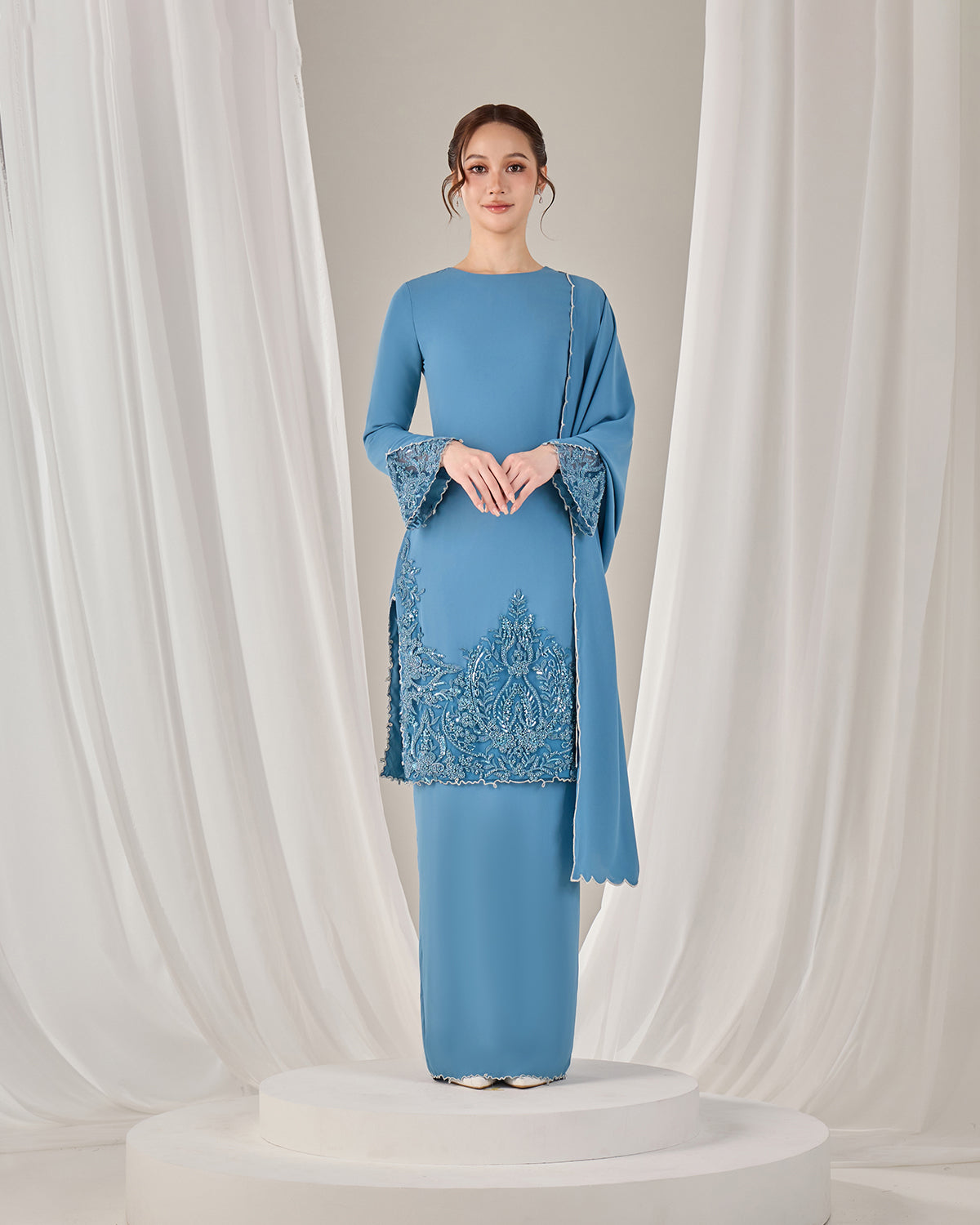 NOURIE KURUNG (DIAMOND TEAL BLUE)