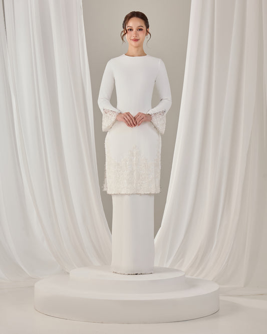 NOURIE KURUNG (OFF WHITE)