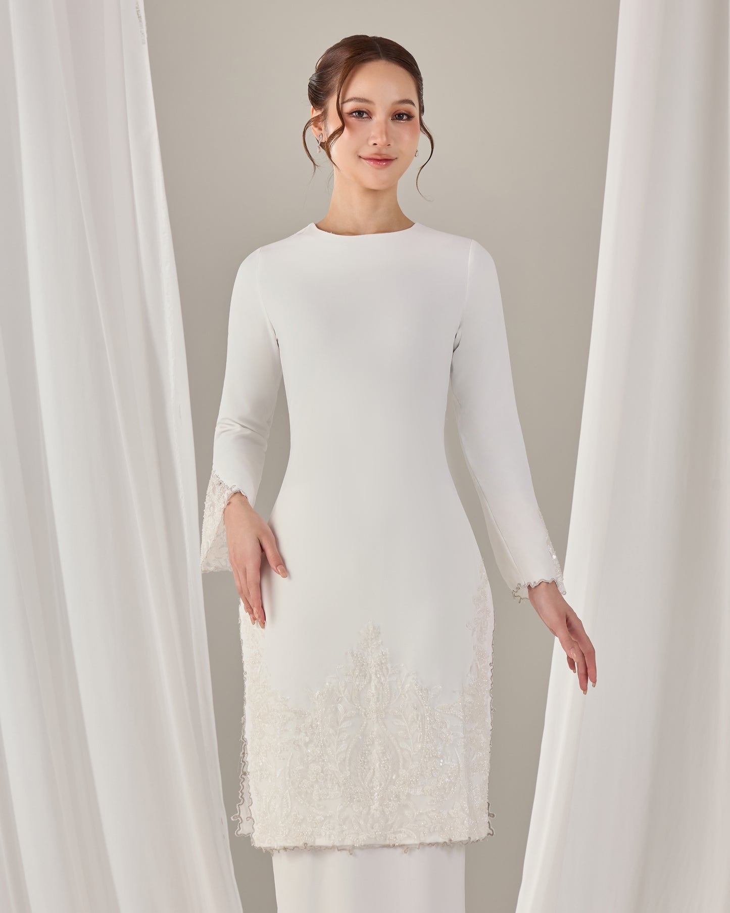 NOURIE KURUNG (OFF WHITE)