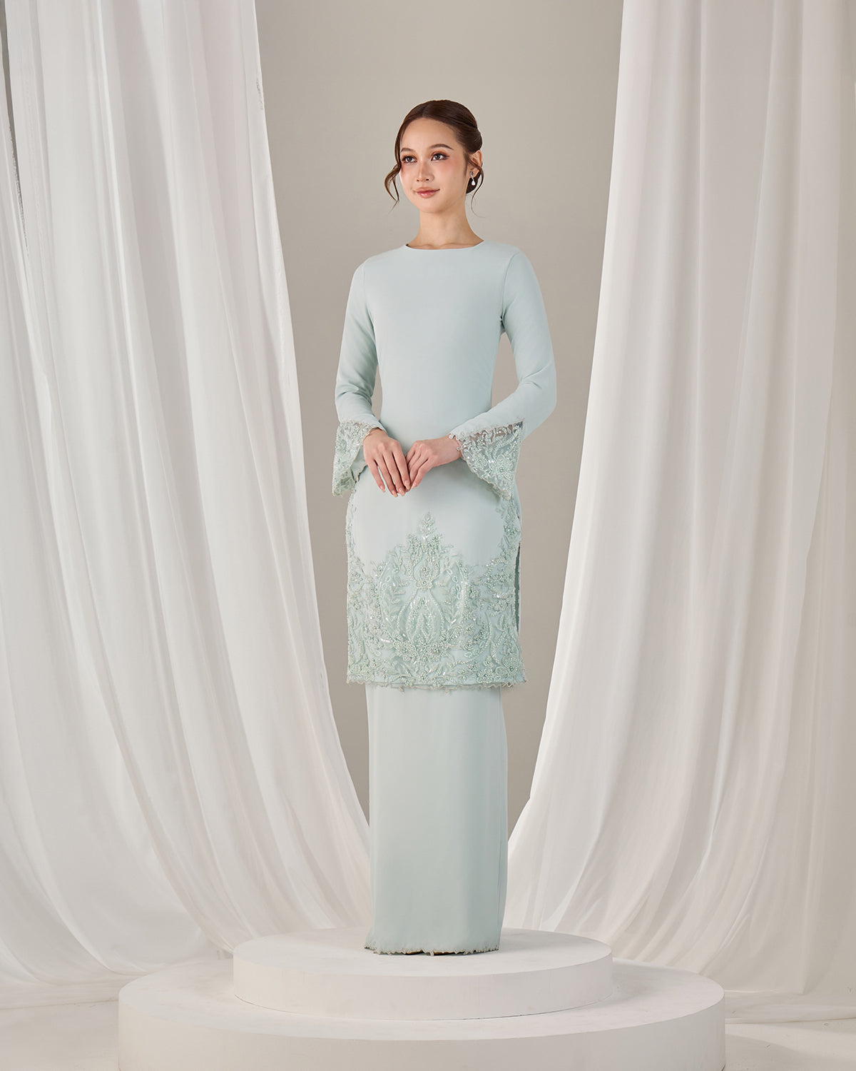 NOURIE KURUNG (MINT GREEN)