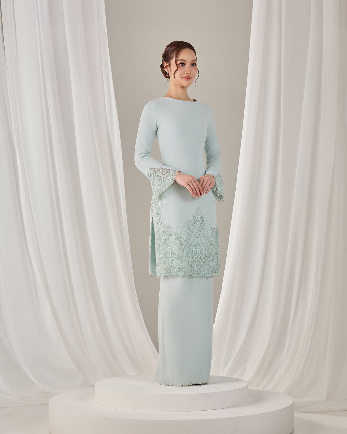 NOURIE KURUNG (MINT GREEN)