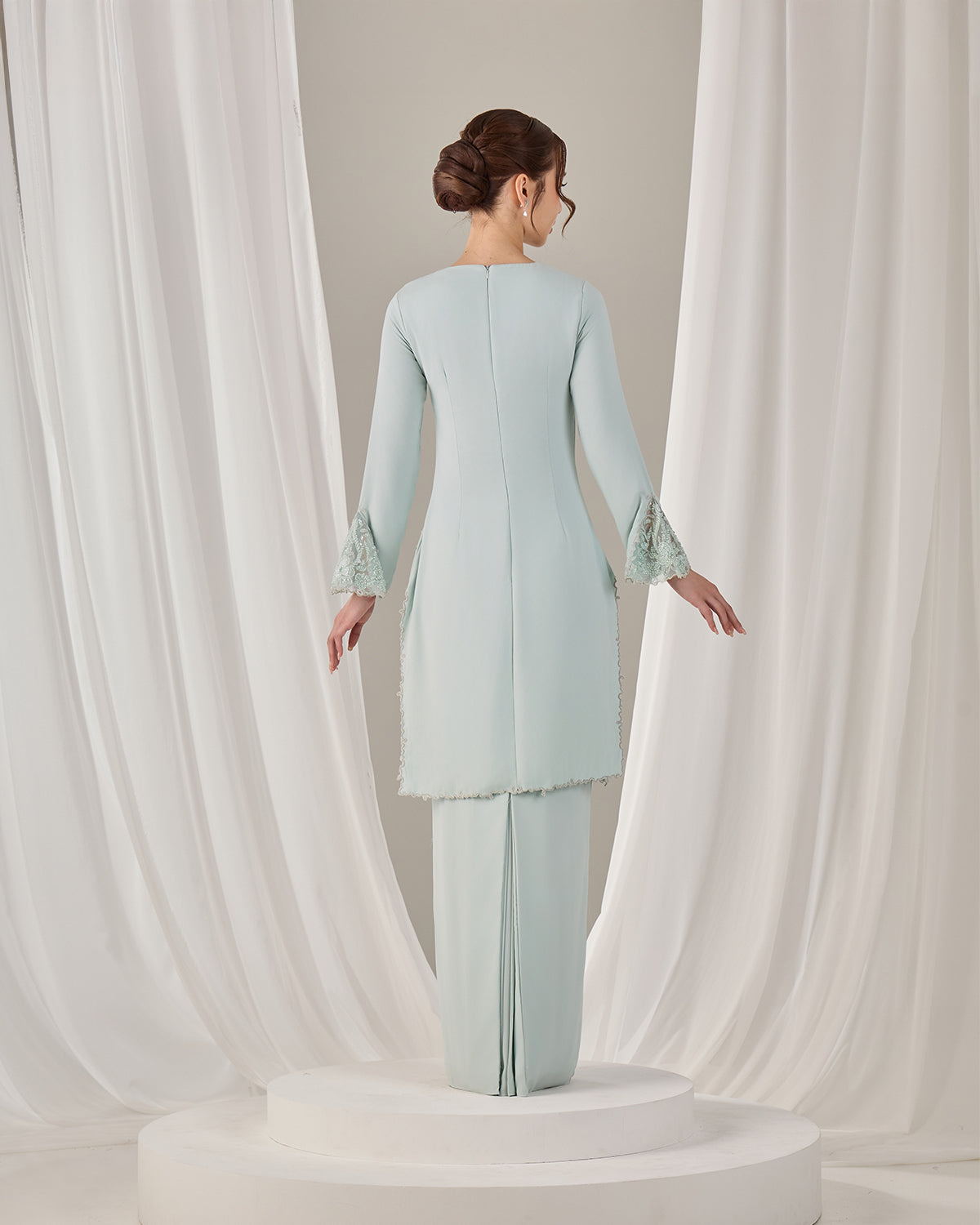 NOURIE KURUNG (MINT GREEN)