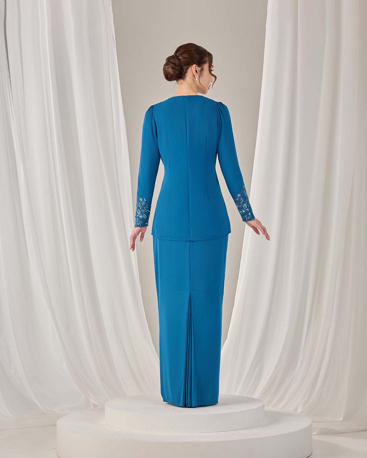 ALEYNA KURUNG (TEAL BLUE)