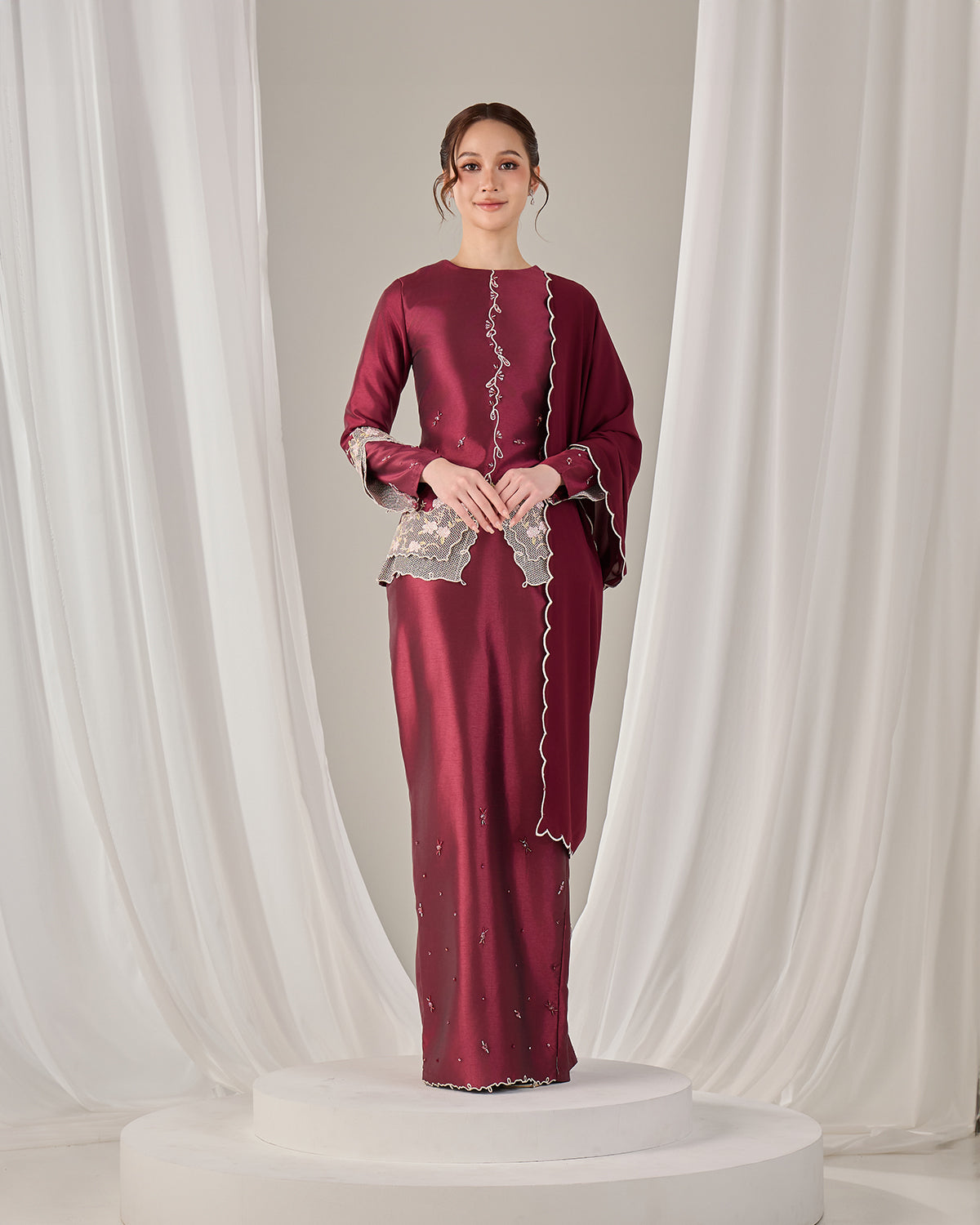 MINOR DEFECT KATHRYN MINI KURUNG (BURGUNDY)