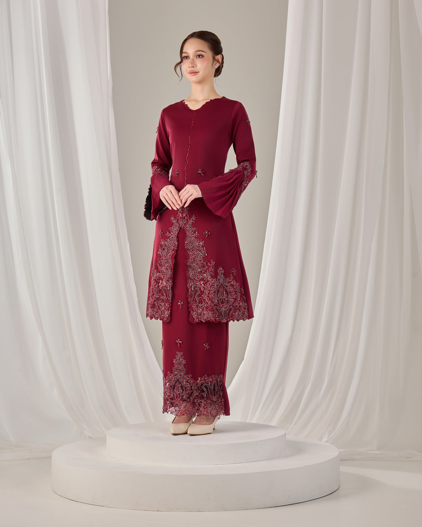 HAURA KURUNG (BURGUNDY)