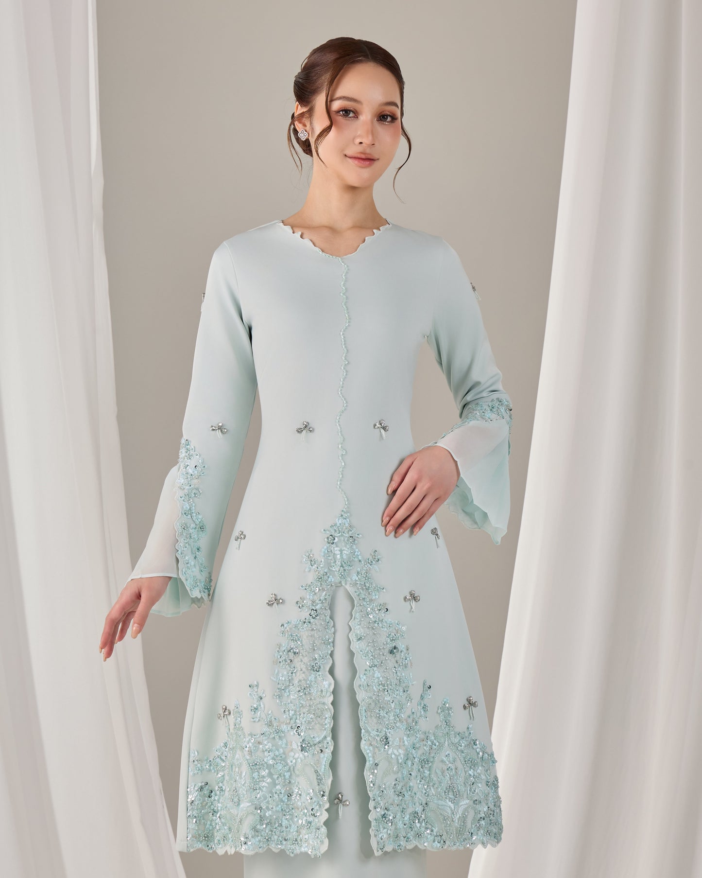 MINOR DEFECT HAURA KURUNG (MINT GREEN)