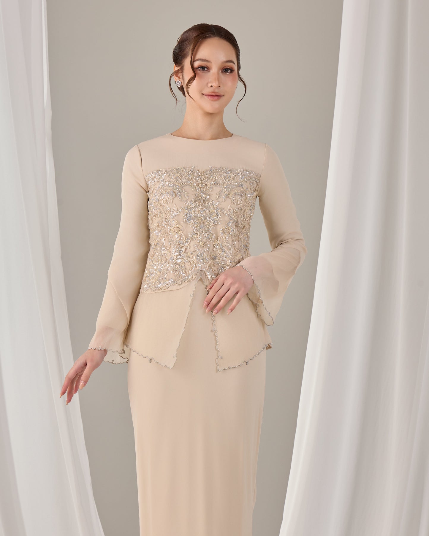 MINOR DEFECT SERENE KURUNG (CHAMPAGNE)