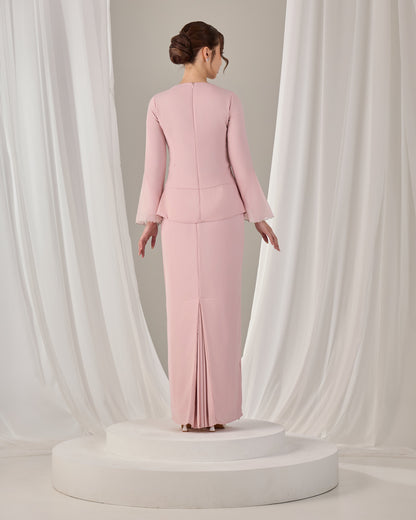MINOR DEFECT SERENE KURUNG (PINK)