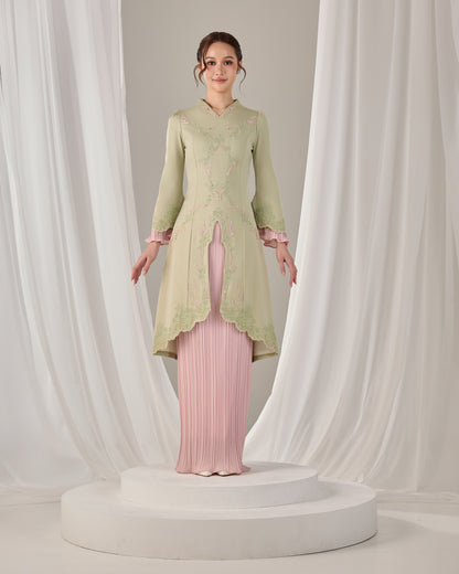 ISYRA KURUNG (MATCHA) PRE ORDER