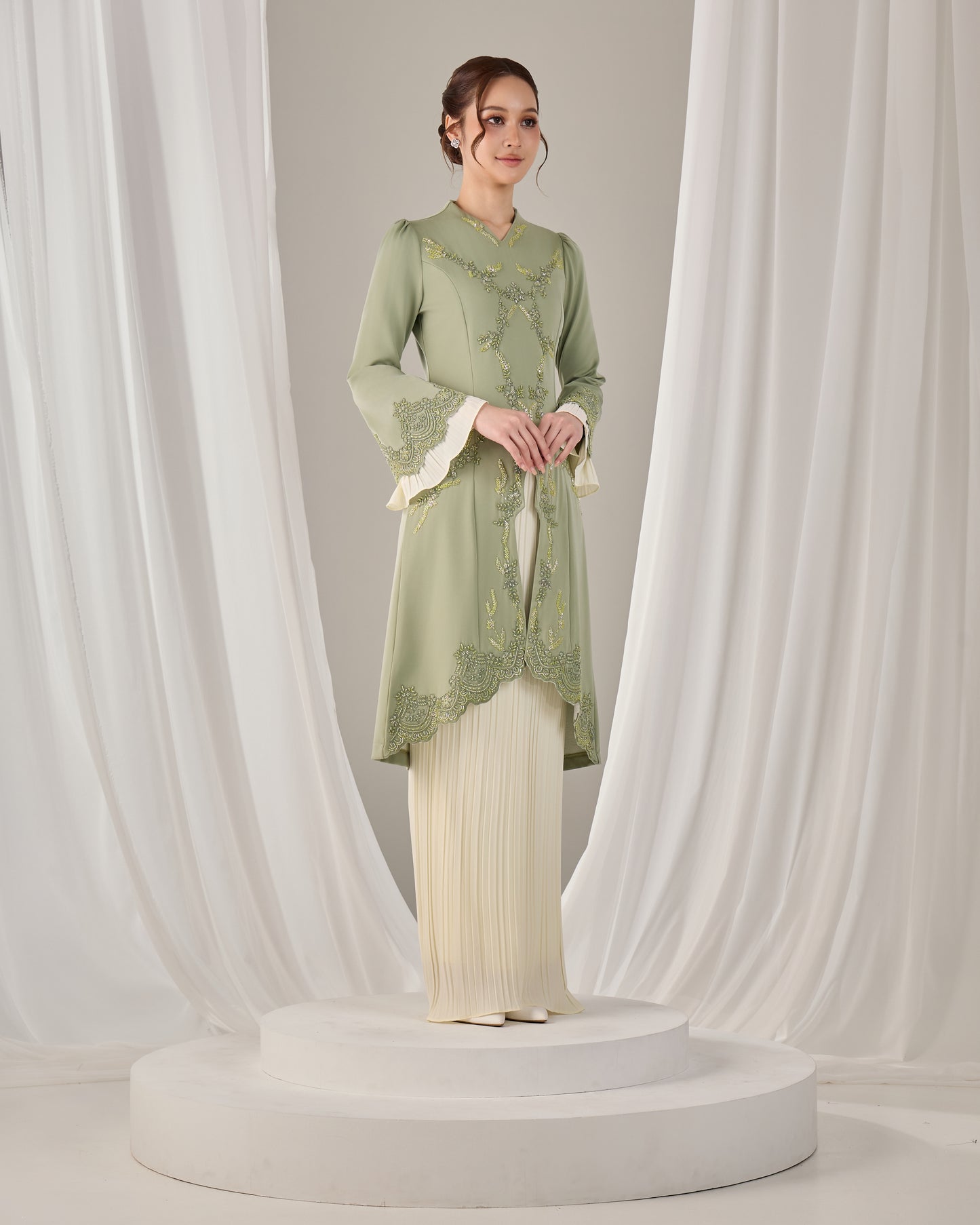ISYRA KURUNG (SAGE GREEN)