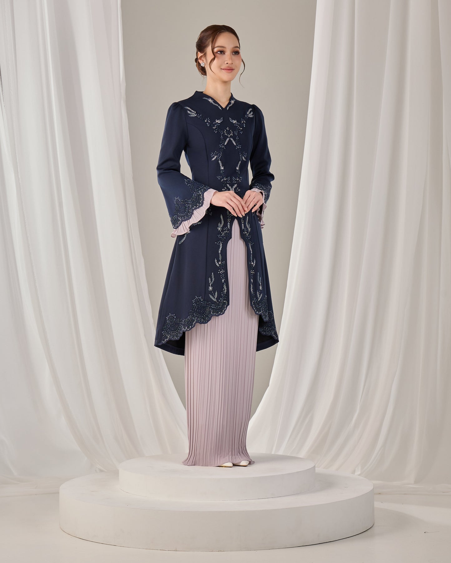 ISYRA KURUNG (NAVY BLUE)