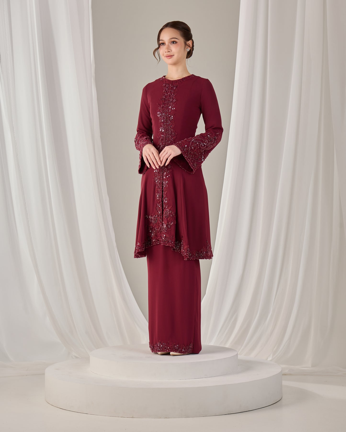 NAEEMA KEBARUNG (BURGUNDY)