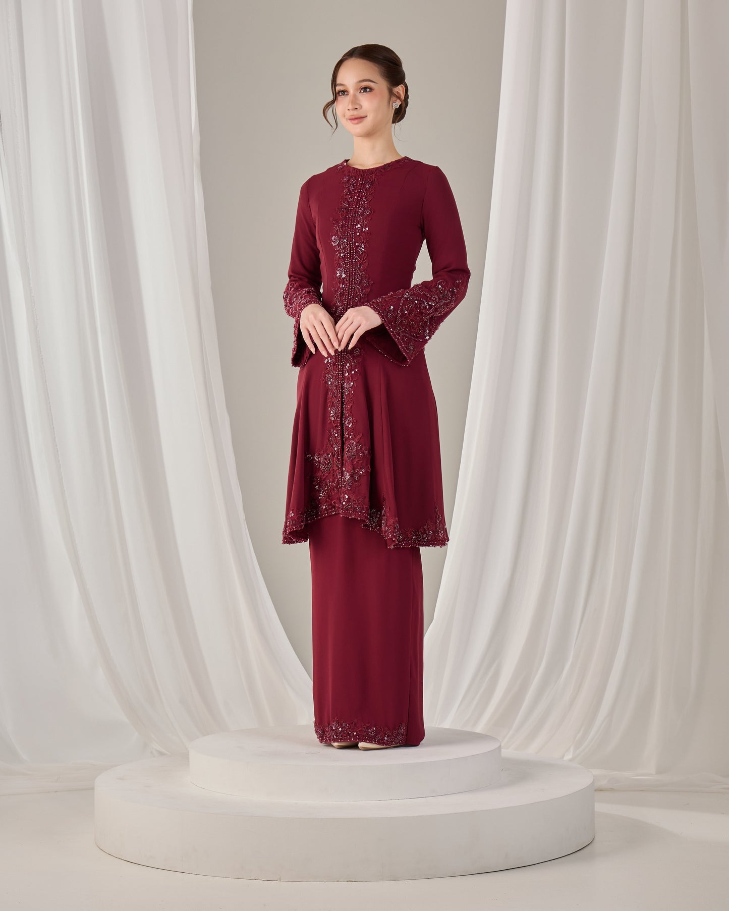 MINOR DEFECT NAEEMA KEBARUNG (BURGUNDY)