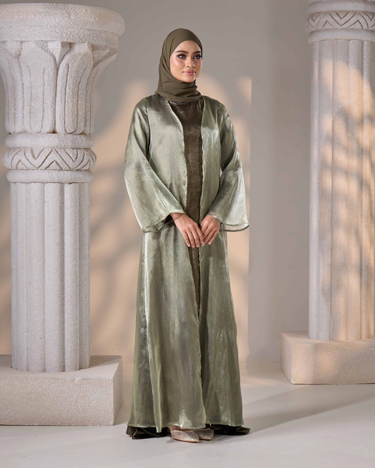 MINOR DEFECT ASMAA ABAYA (ARMY GREEN)