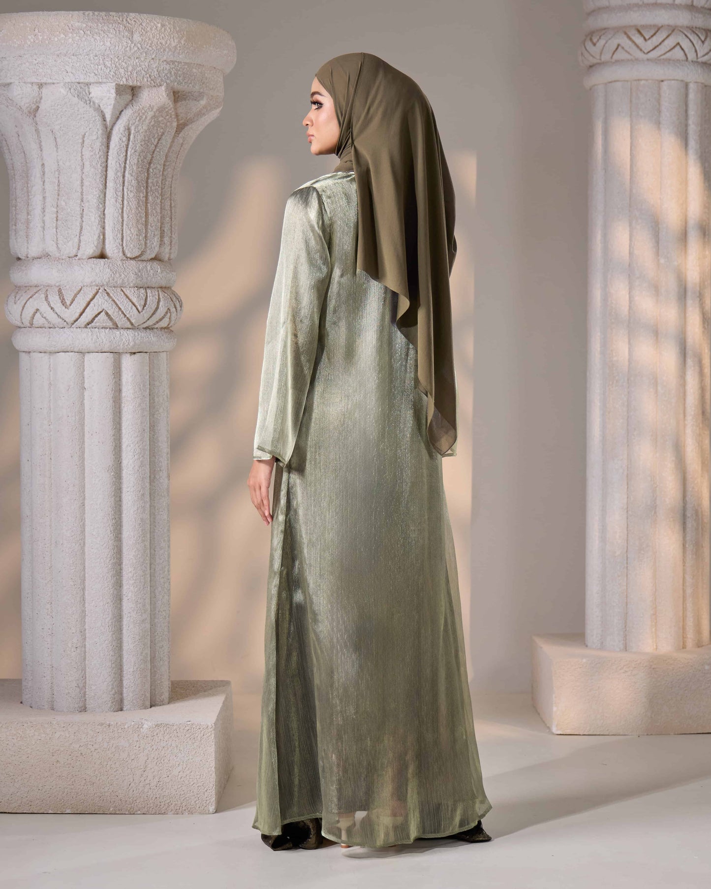 MINOR DEFECT ASMAA ABAYA (ARMY GREEN)