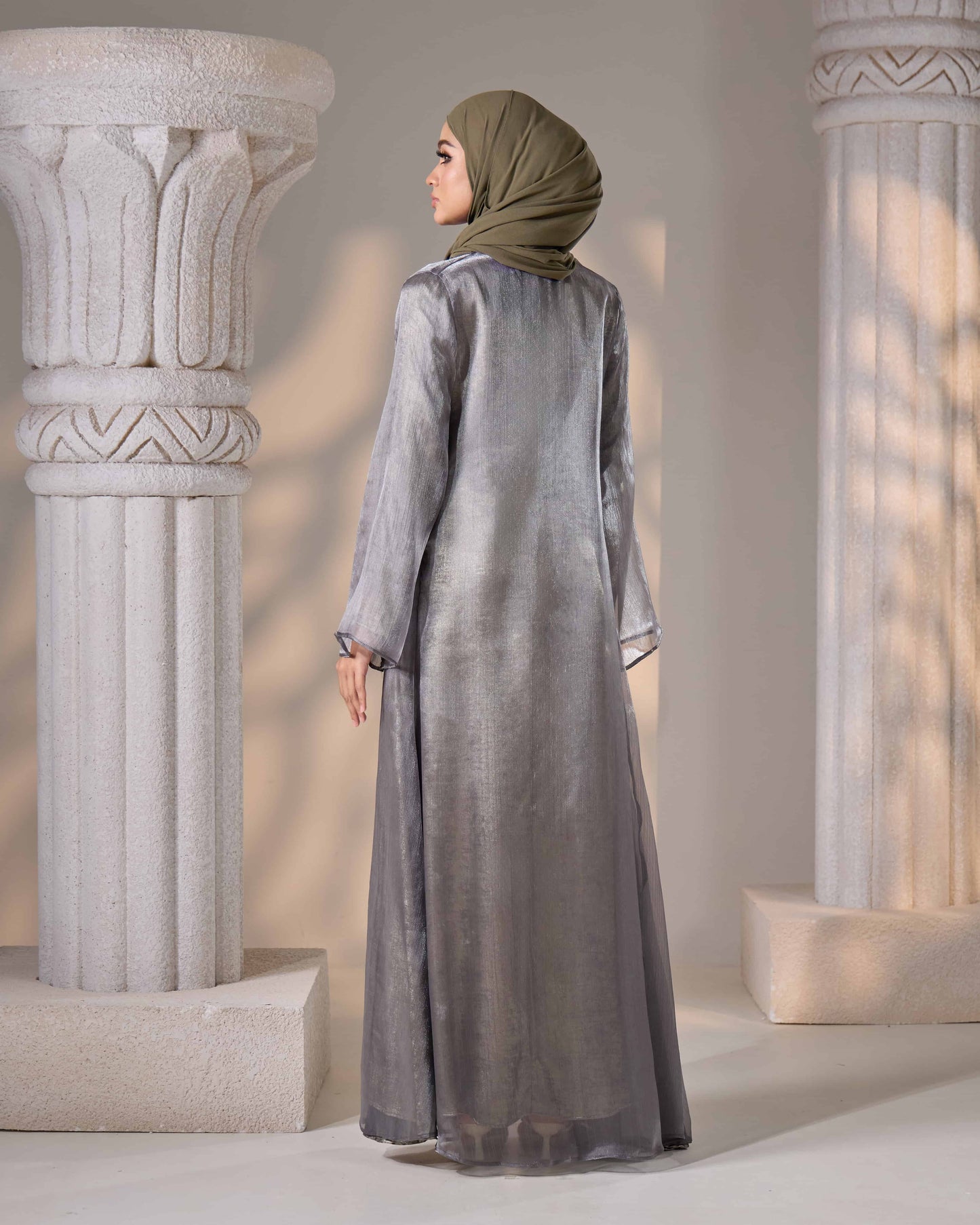MINOR DEFECT ASMAA ABAYA (GREY)