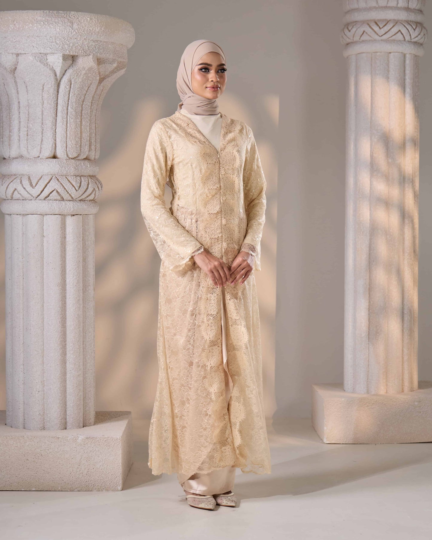 REFA DRESS (CHAMPAGNE)