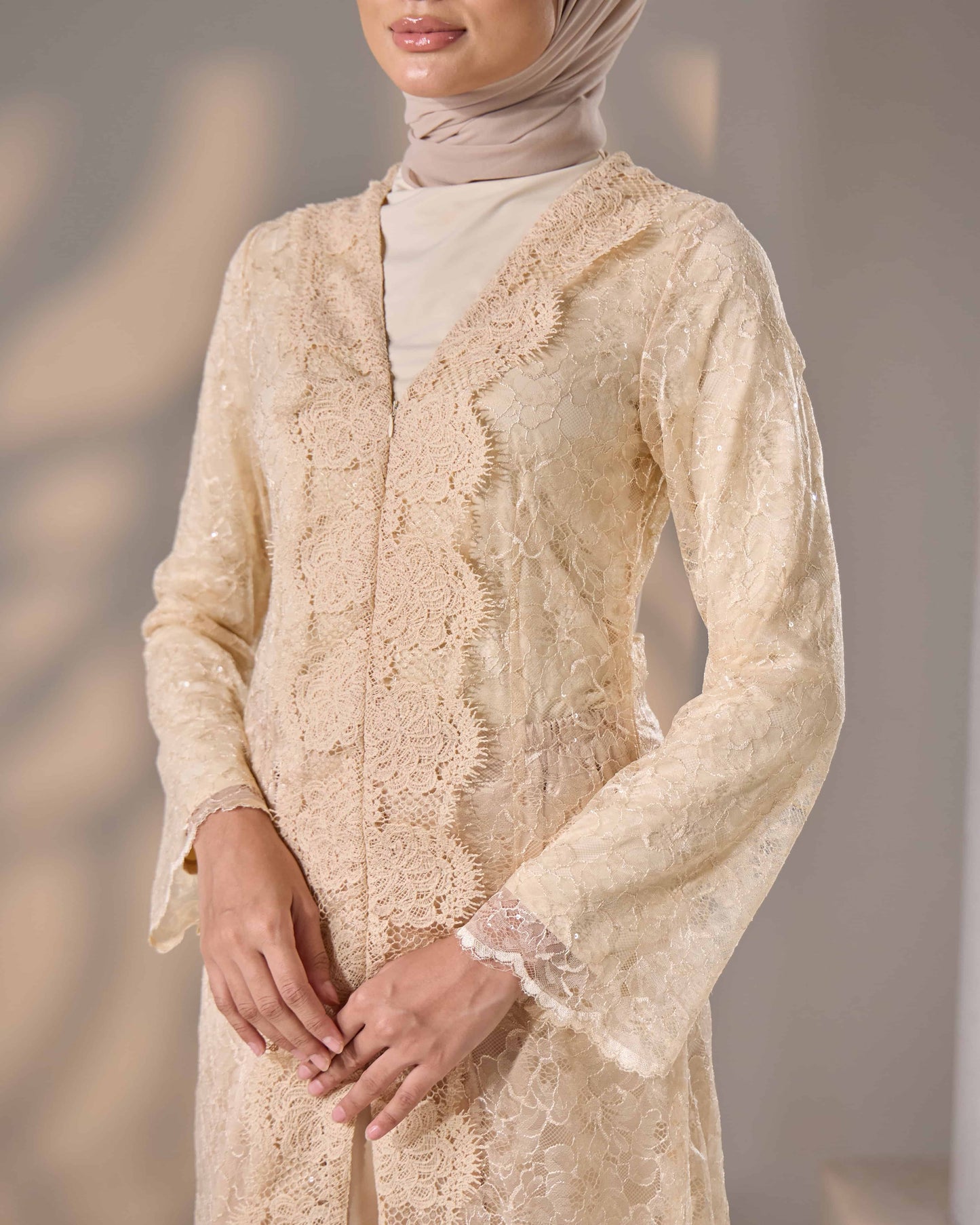 REFA DRESS (CHAMPAGNE)