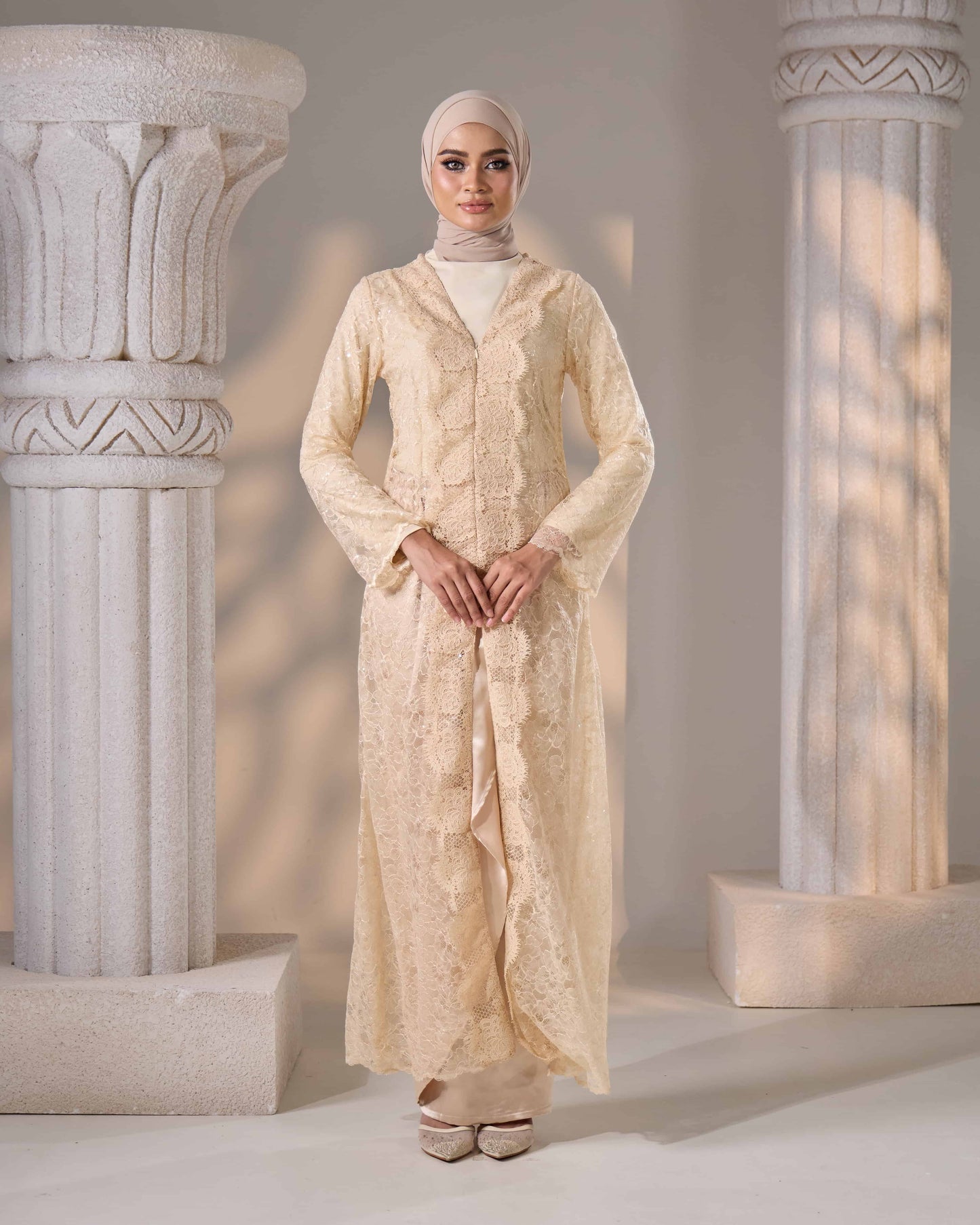 REFA DRESS (CHAMPAGNE)