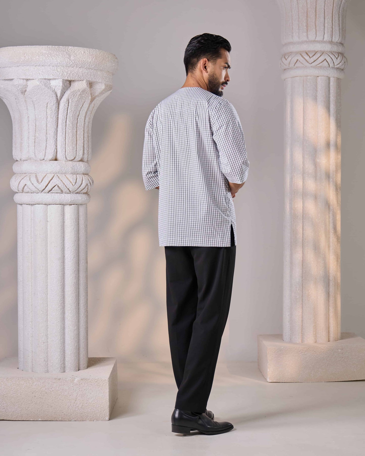 ZIYAD KURTA (OFF WHITE)