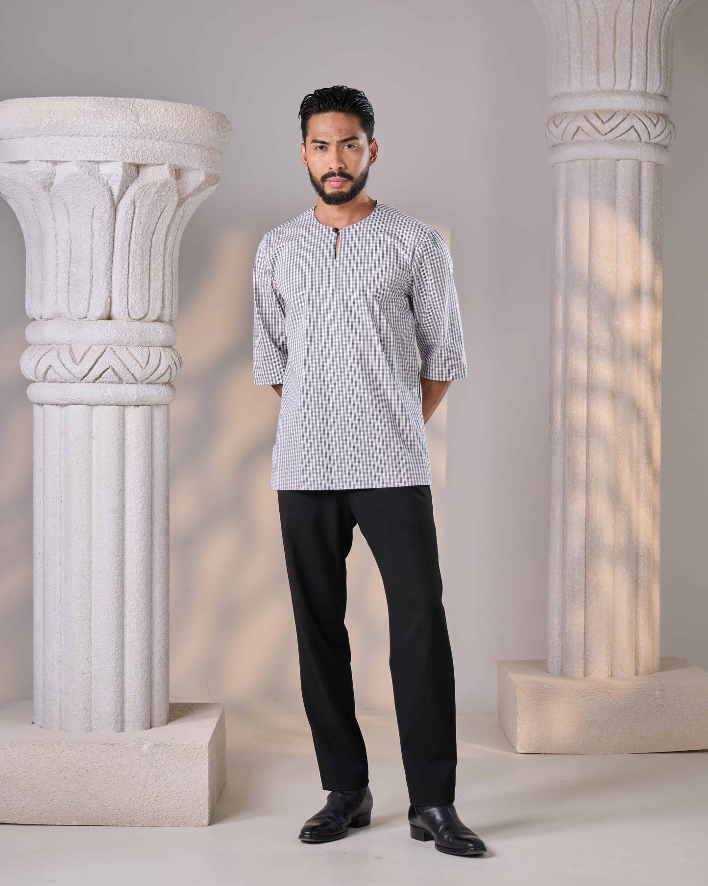 ZIYAD KURTA (OFF WHITE)