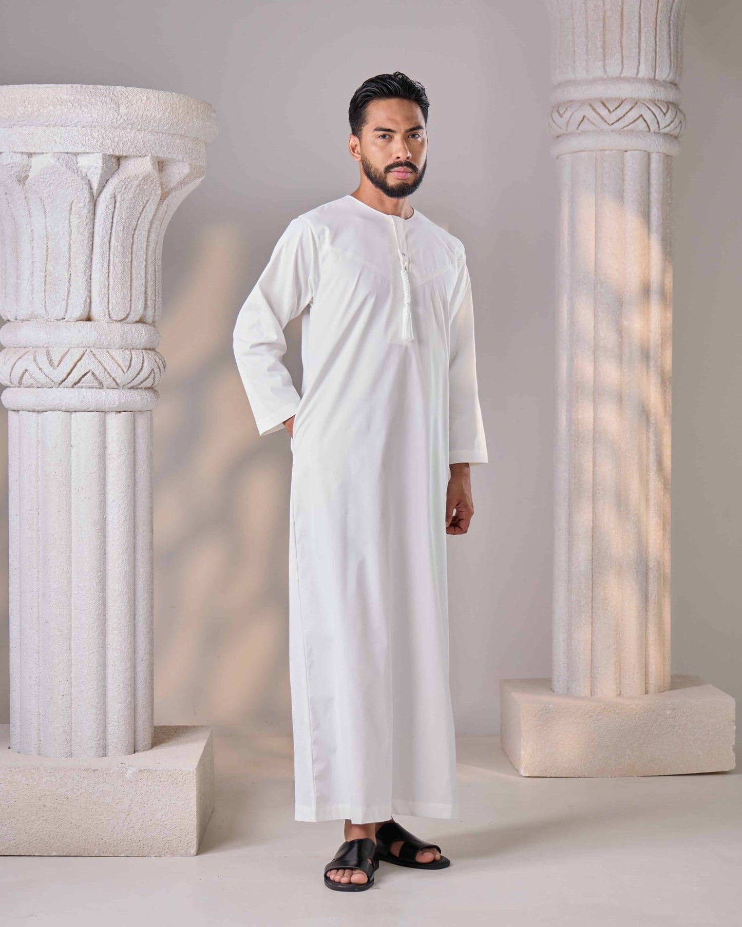 MINOR DEFECT JUBAH MALIK (OFF WHITE)