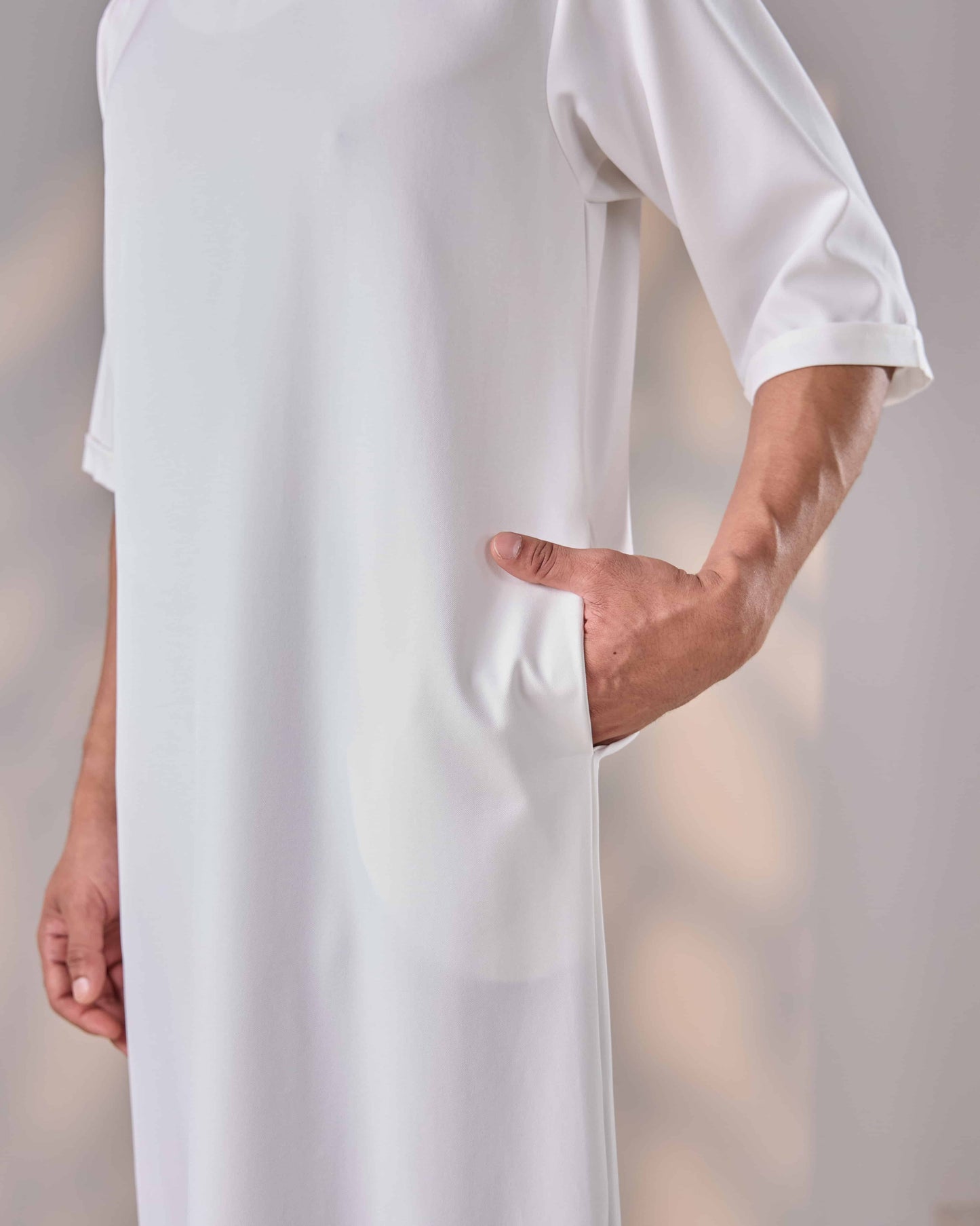 MINOR DEFECT JUBAH NAWFAL (OFF WHITE)