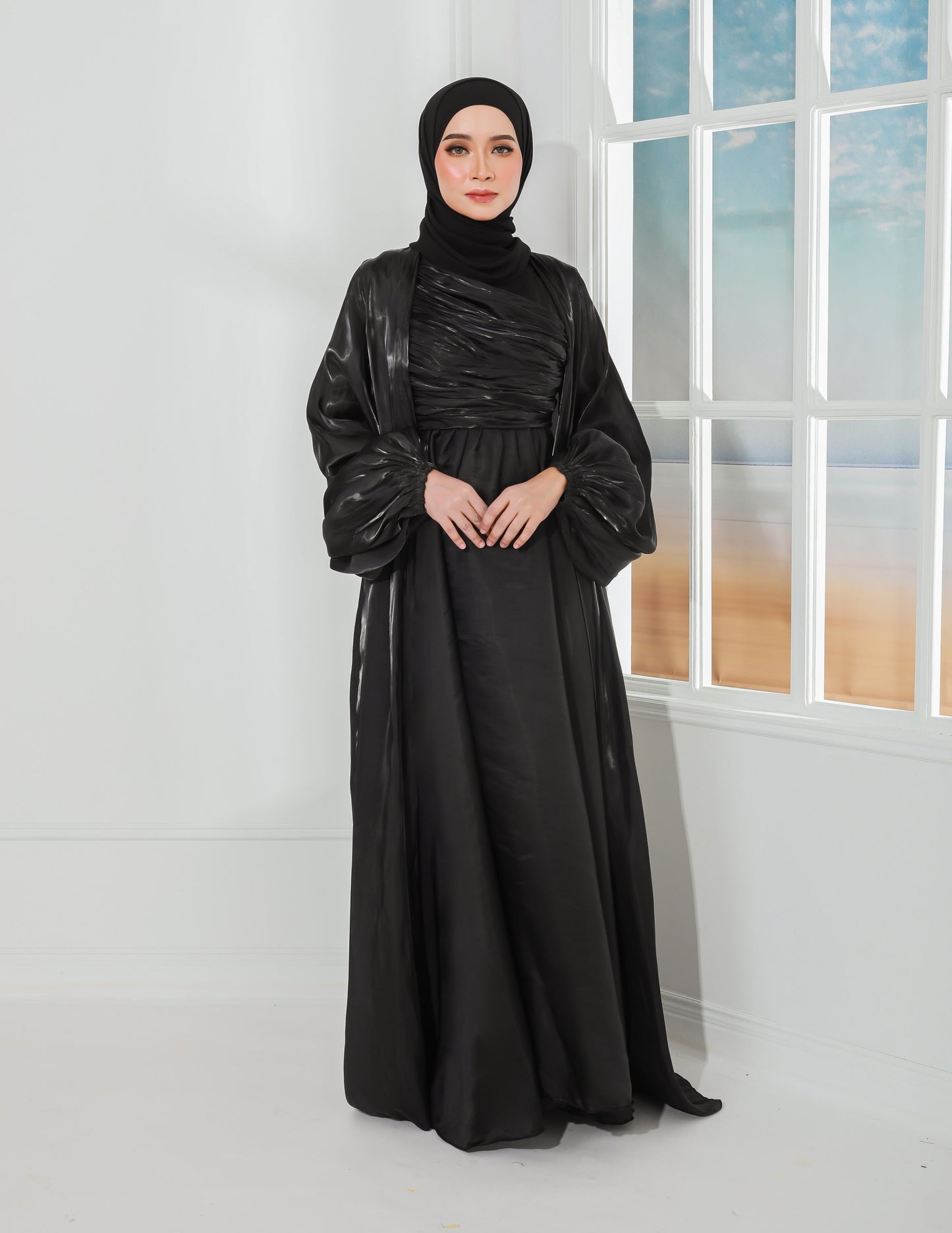 ATIFA ABAYA (BLACK)