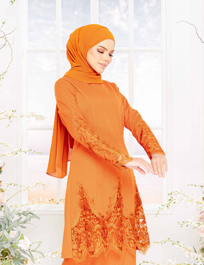 TARASARI KURUNG (BURNT ORANGE)