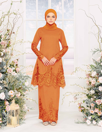 TARASARI KURUNG (BURNT ORANGE)