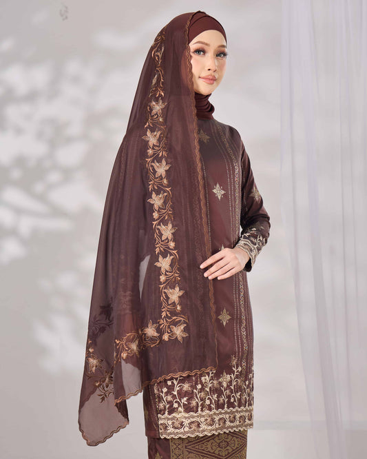 DAHLIA SELENDANG (BROWN)