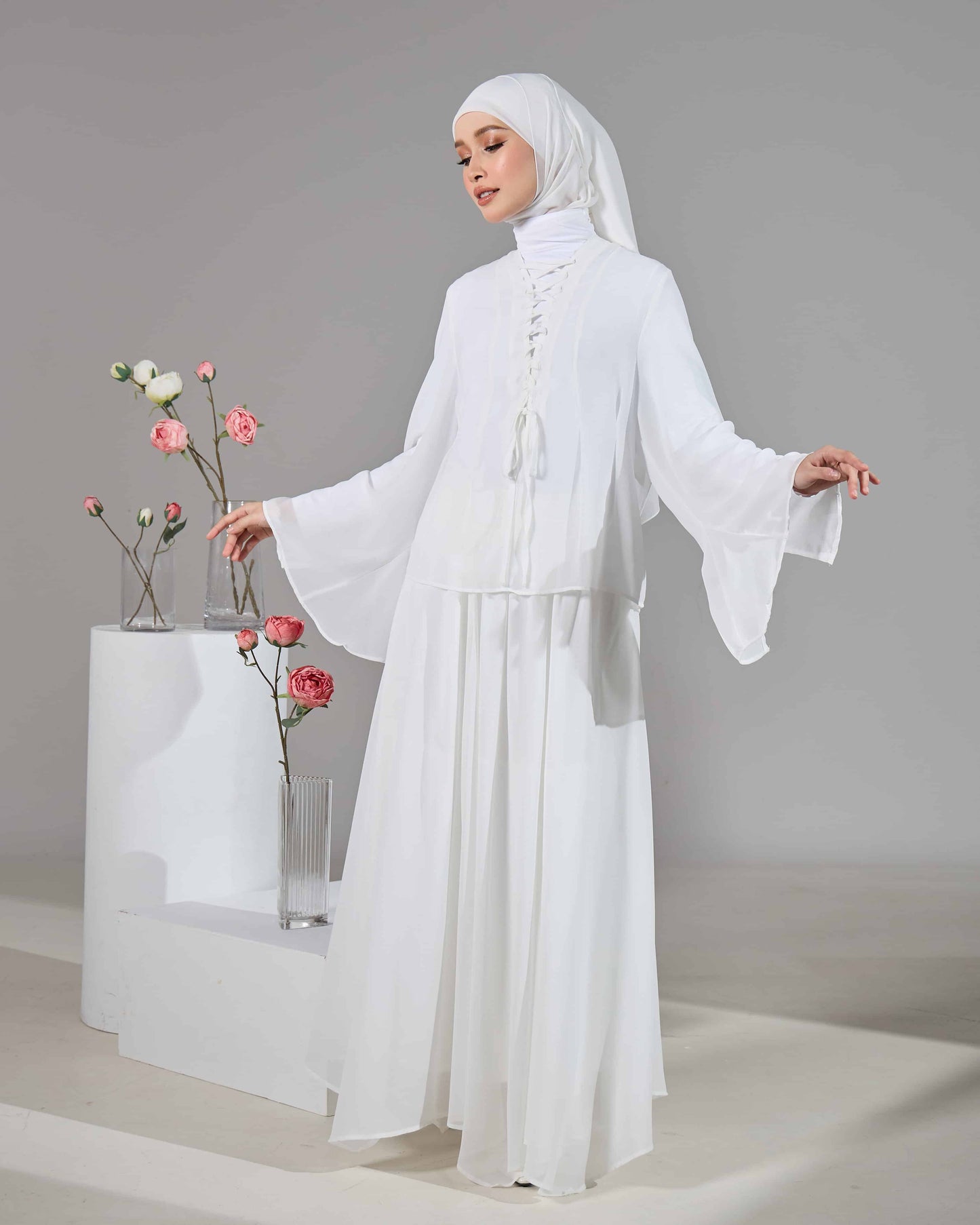 ELINDA TIE-DRESS (OFF WHITE)