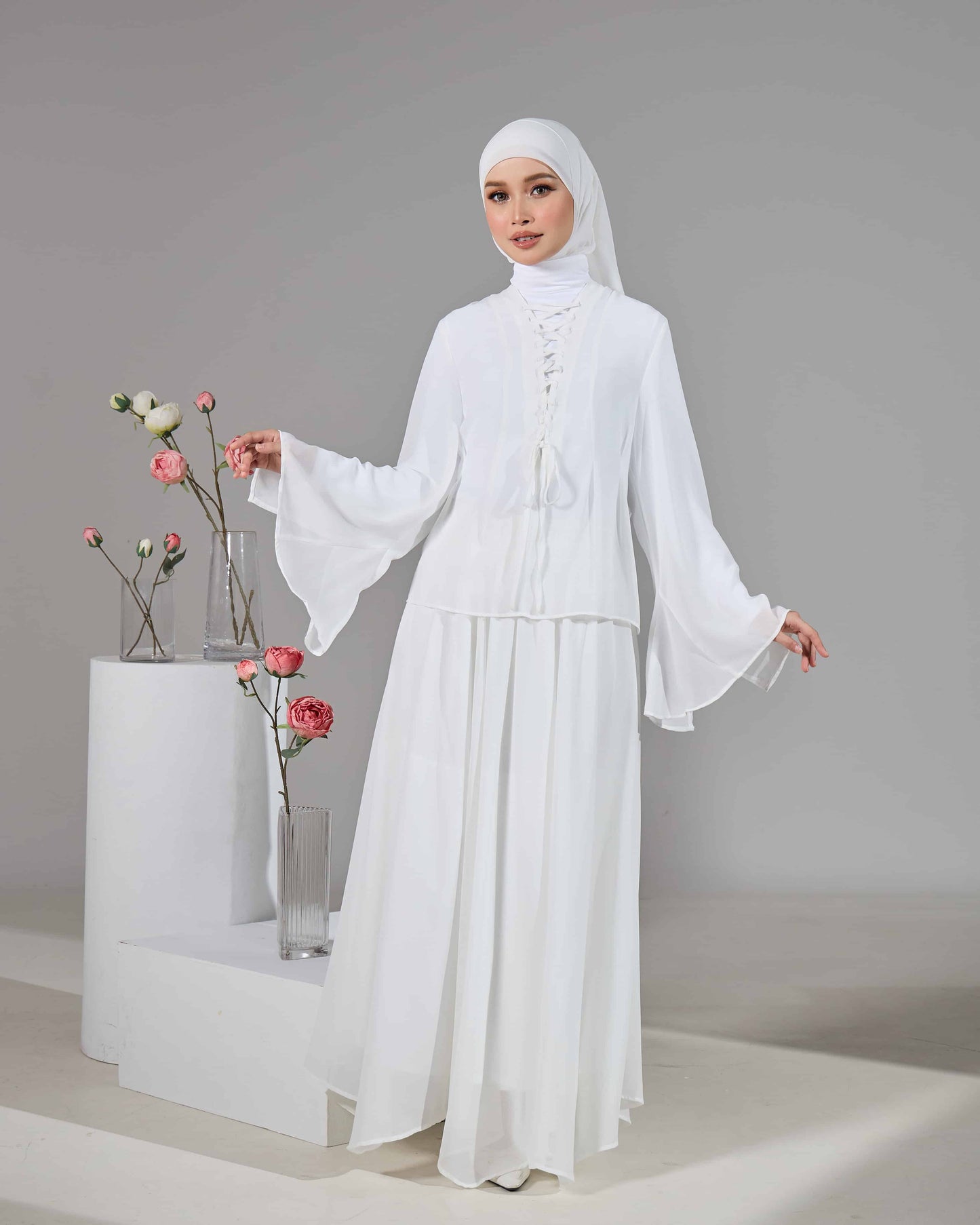 MINOR DEFECT ELINDA TIE-DRESS (OFF WHITE)